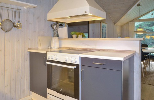 Mosevra House | Awesome home in Oksbøl with sauna