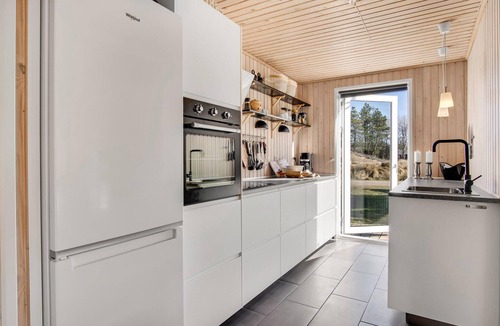 Grærup Strand House | Awesome home in Oksbøl with WiFi