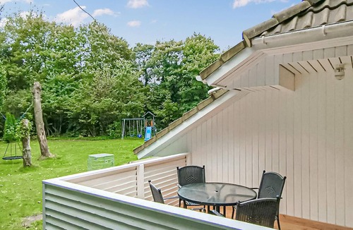 Jegum House | Awesome home in Oksbøl with kitchen