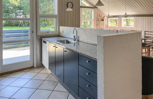 Jegum House | Awesome home in Oksbøl with sauna