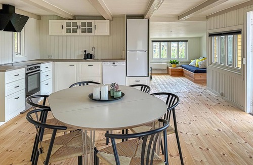 Jegum House | Awesome home in Oksbøl with sauna