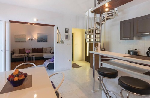 Blace House | Awesome home in Opuzen with house sea view