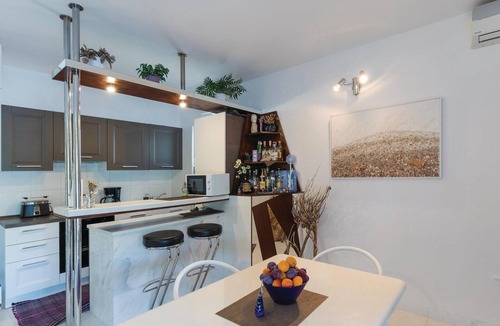 Blace House | Awesome home in Opuzen with house sea view