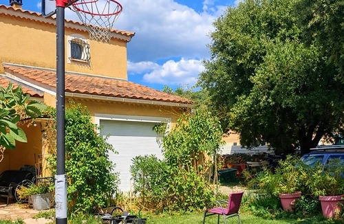 Oraison House | Awesome home in Oraison with private swimming pool, can be inside or outside
