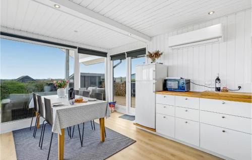 Ronbjerg House | Awesome Home In Øster Assels With Sauna