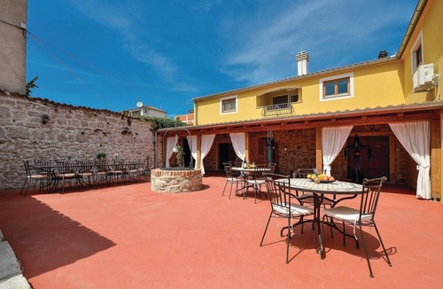 Pakostane House | Awesome home in Pakostane