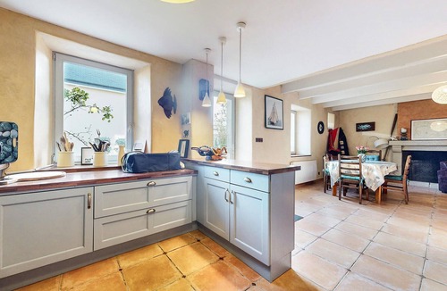 Loguivy House | Awesome home in Ploubazlanec