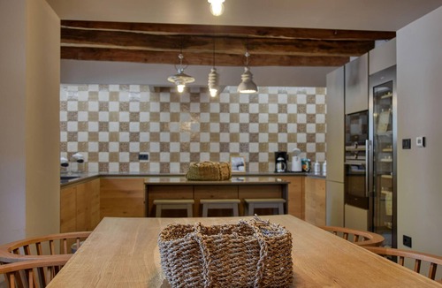 Jakomici House | Awesome home in Podpican with sauna