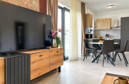 Benkovac House | Awesome home in Polaca