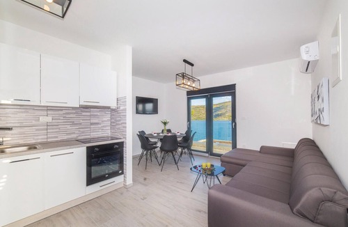 Poljica House | Awesome home in Poljica