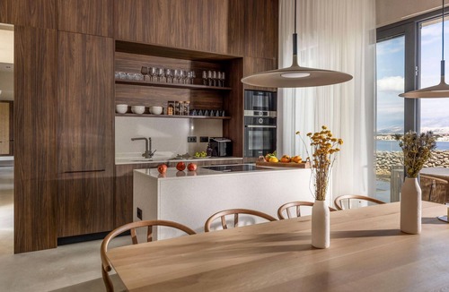 Povljana House | Awesome home in Povljana with private swimming pool, can be inside or outside