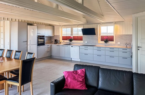 Klegod House | Awesome home in Ringkøbing with sauna