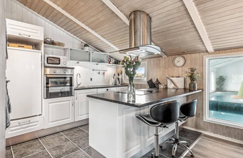 Klegod Strand House | Awesome home in Ringkøbing with sauna