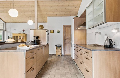 Lodbjerg Hede House | Awesome home in Ringkøbing with WiFi