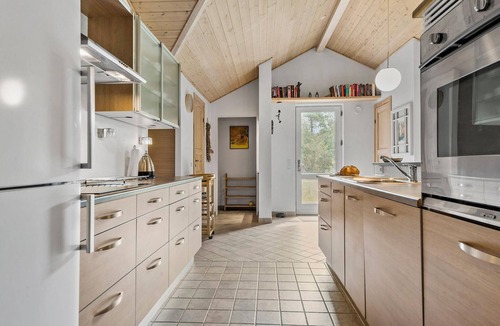 Lodbjerg Hede House | Awesome home in Ringkøbing with WiFi