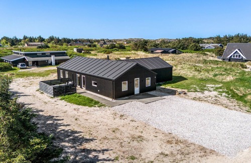 Klegod Strand House | Awesome home in Ringkøbing with sauna