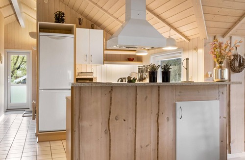 Kramnitse House | Awesome home in Rødby with sauna