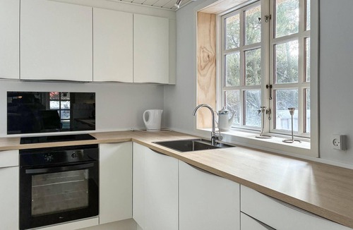 Sønderstrand House | Awesome home in Rømø with kitchen