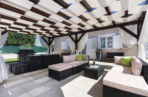 Rovinj House | Awesome Home In Rovinj With Jacuzzi, Wifi And Outdoor Swimming Pool