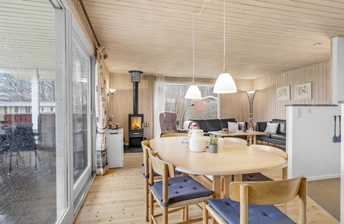 Rudkobing House | Awesome home in Rudkøbing with kitchen
