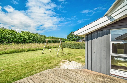 Spodsbjerg House | Awesome home in Rudkøbing with sauna