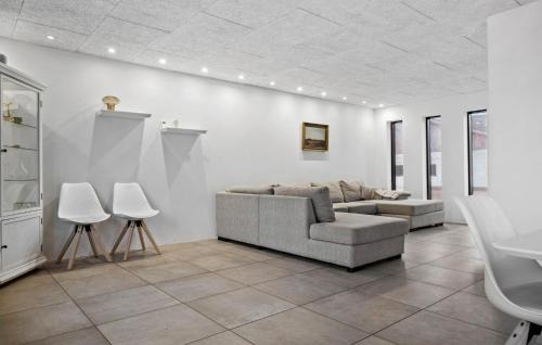 Sønder Felding House | Awesome Home In Sønder Felding