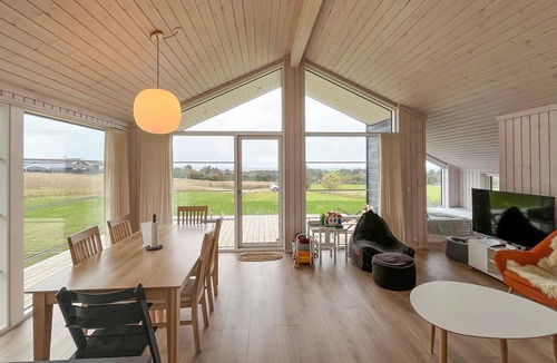 Store Fuglede House | Awesome home in Store Fuglede with WiFi