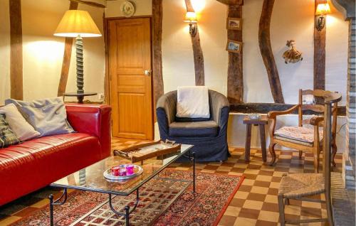 Sainte-Opportune-la-Mare House | Awesome Home In Sainte-Opportune La Ma