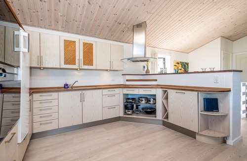 Nordost House | Awesome home in Sæby with kitchen
