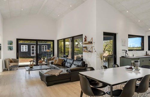 Nordost House | Awesome home in Sæby with sauna