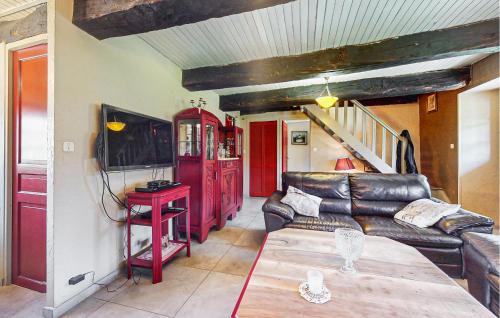 Saint-Oradoux-de-Chirouze House | Awesome Home In Saint-Oradoux-De-Chiro