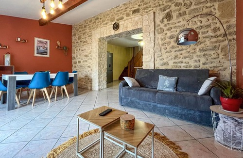 Sernhac House | Awesome home in Sernhac