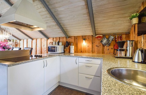 Funder Kirkeby House | Awesome home in Silkeborg with kitchen