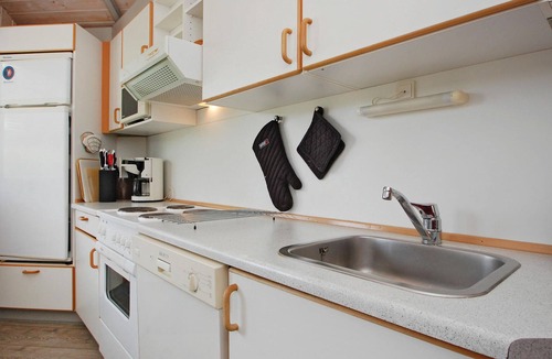 Grønninghoved Strand House | Awesome home in Sjølund with sauna