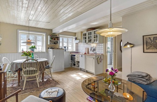 Skarupøre House | Awesome home in Skårup Fyn with WiFi