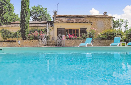 Bagnault House | Awesome home in Souvigne