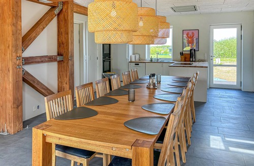 Spøttrup House | Awesome home in Spøttrup with WiFi