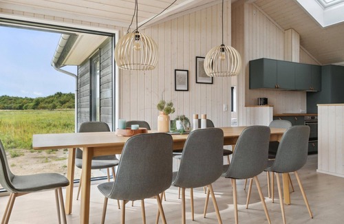 Stege House | Awesome home in Stege with kitchen