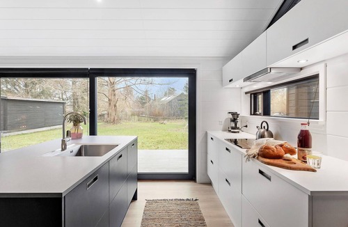 Stege House | Awesome home in Stege with kitchen