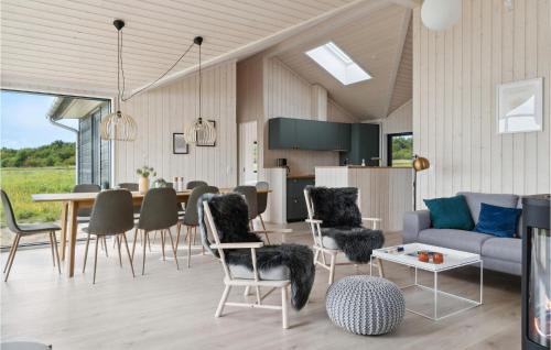 Stege House | Awesome Home In Stege With Kitchen