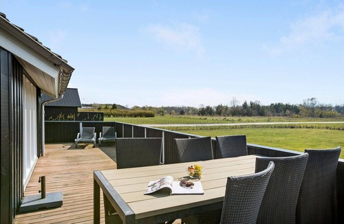 Egense House | Awesome home in Storvorde with sauna