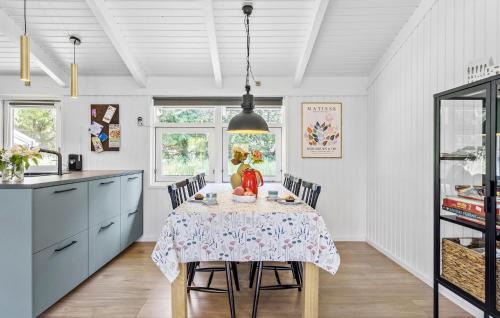 Strandby House | Awesome Home In Strandby With Wifi