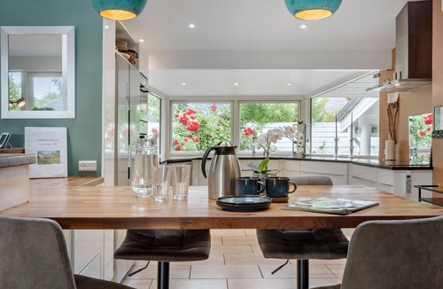 Strøby Ladeplads House | Awesome home in Strøby with WiFi