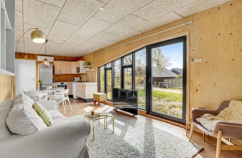 Sunds House | Awesome home in Sunds with lake view