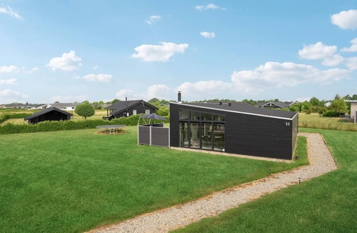 Skovmose House | Awesome home in Sydals with sauna