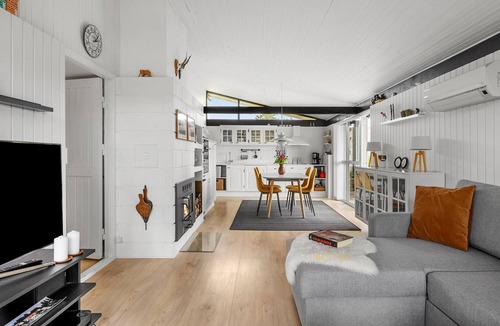 Vollerup House | Awesome home in Sydals with WiFi