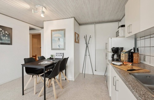Kegnæshøj House | Awesome home in Sydals with WiFi