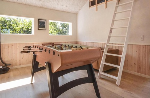 Skaven Strand House | Awesome home in Tarm w/ Sauna, WiFi and 4 Bedrooms