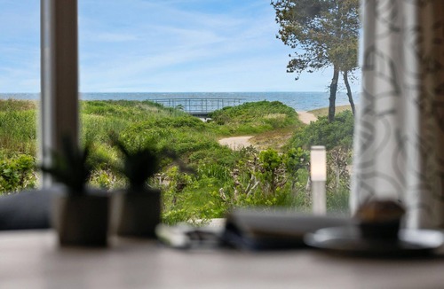 Skaven Strand House | Awesome home in Tarm with kitchen