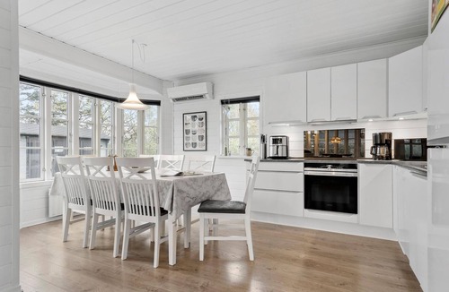 Skaven Strand House | Awesome home in Tarm with sauna